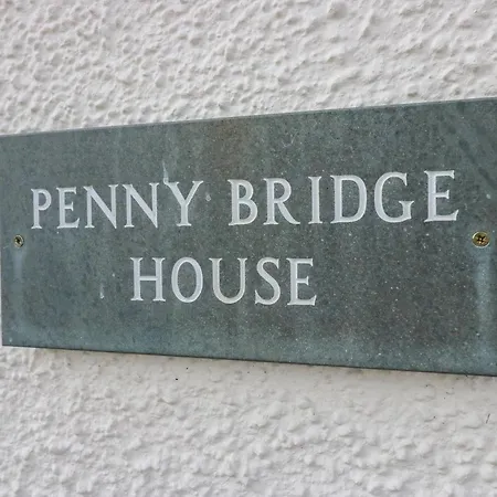 Penny Bridge House אולברסטון