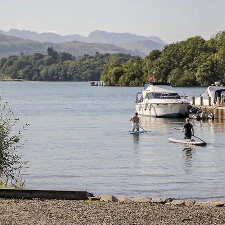 בית נופש Penny Bridge House *