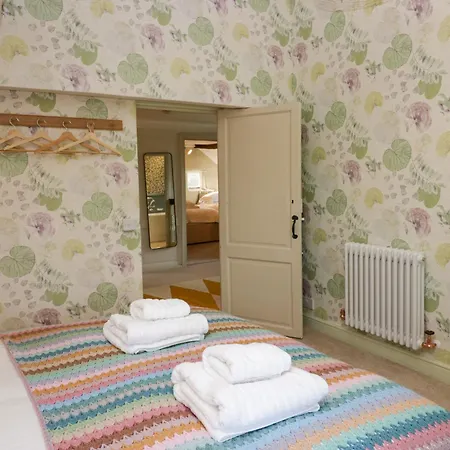 Penny Bridge House *