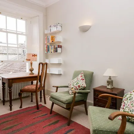Holiday home Penny Bridge House