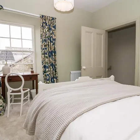 Holiday home Penny Bridge House