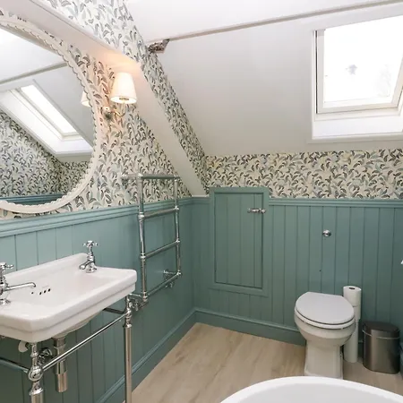 度假居 Penny Bridge House 阿尔弗斯顿