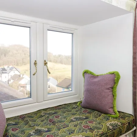 Penny Bridge House * Ulverston